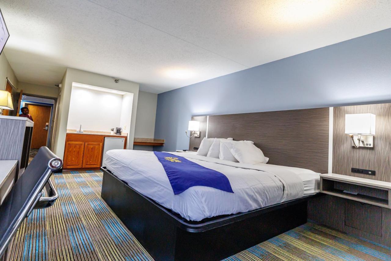New Victorian Inn & Suites Ομάχα Εξωτερικό φωτογραφία
