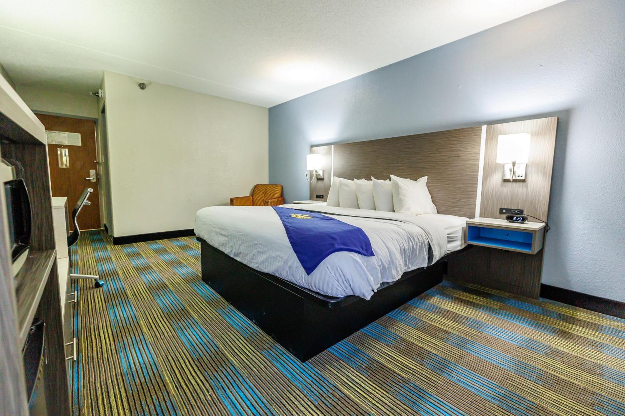New Victorian Inn & Suites Ομάχα Εξωτερικό φωτογραφία