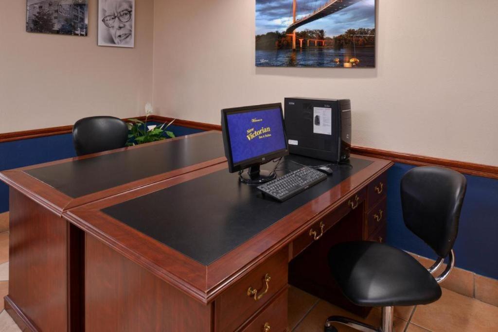 New Victorian Inn & Suites Ομάχα Εξωτερικό φωτογραφία