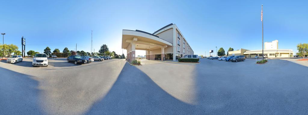 New Victorian Inn & Suites Ομάχα Εξωτερικό φωτογραφία
