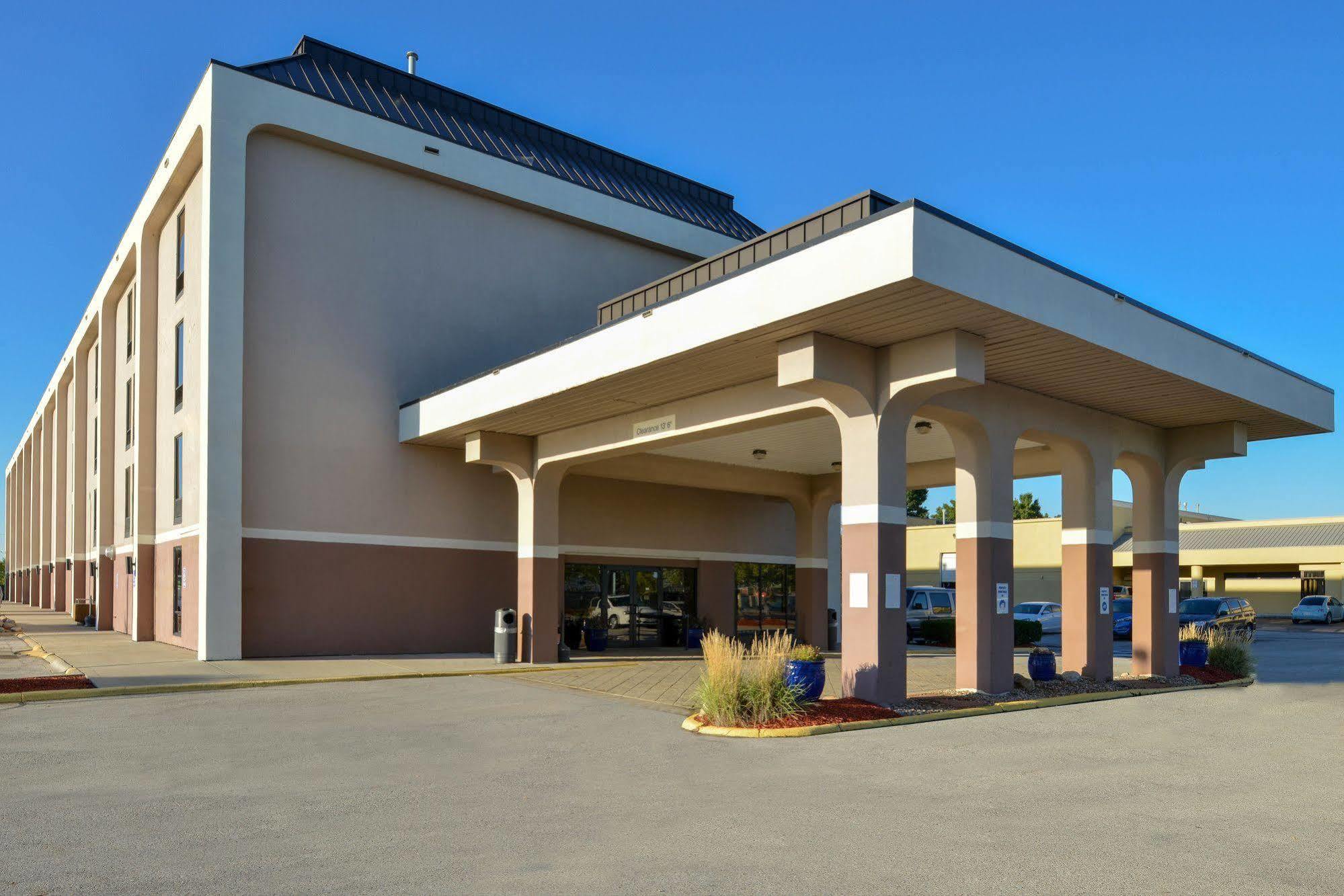 New Victorian Inn & Suites Ομάχα Εξωτερικό φωτογραφία